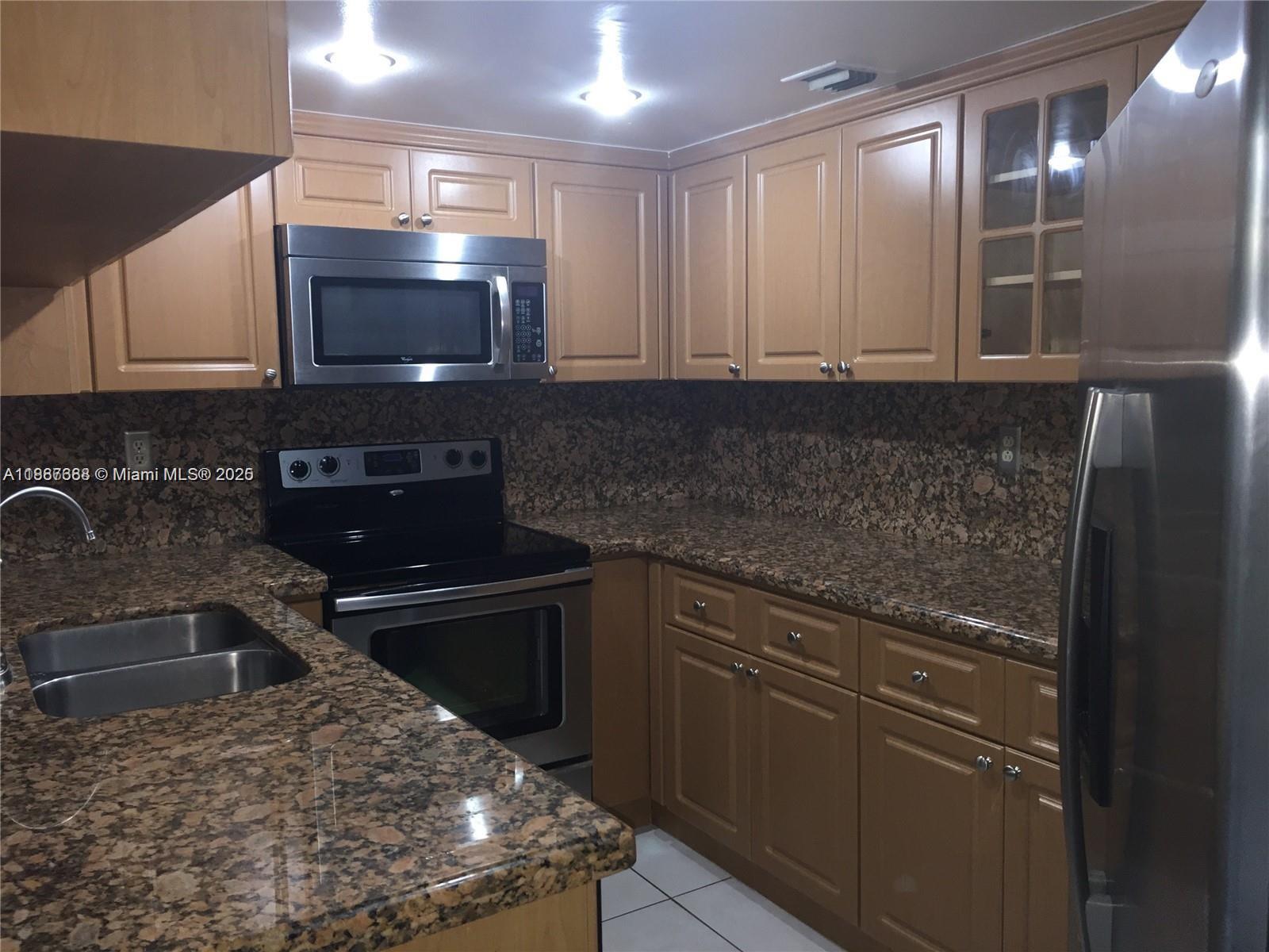 VERABELLA FALLS CONDO - Residential Lease
