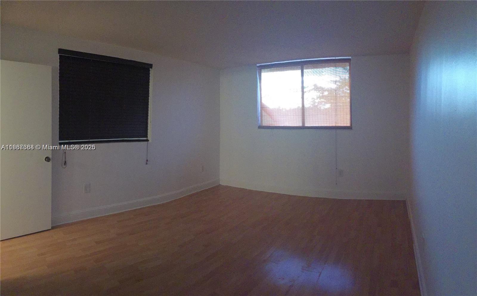VERABELLA FALLS CONDO - Residential Lease