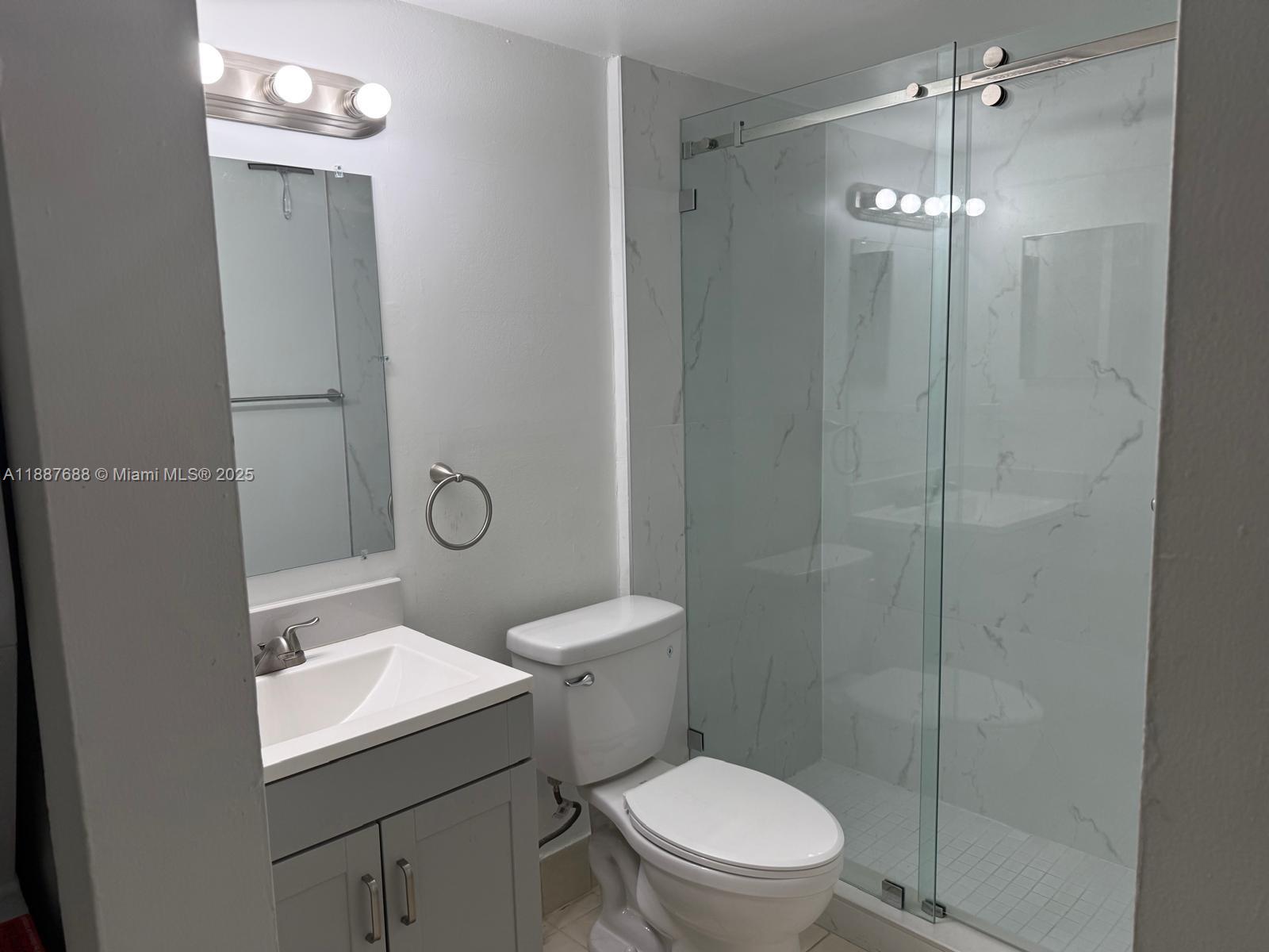 VERABELLA FALLS CONDO - Residential Lease