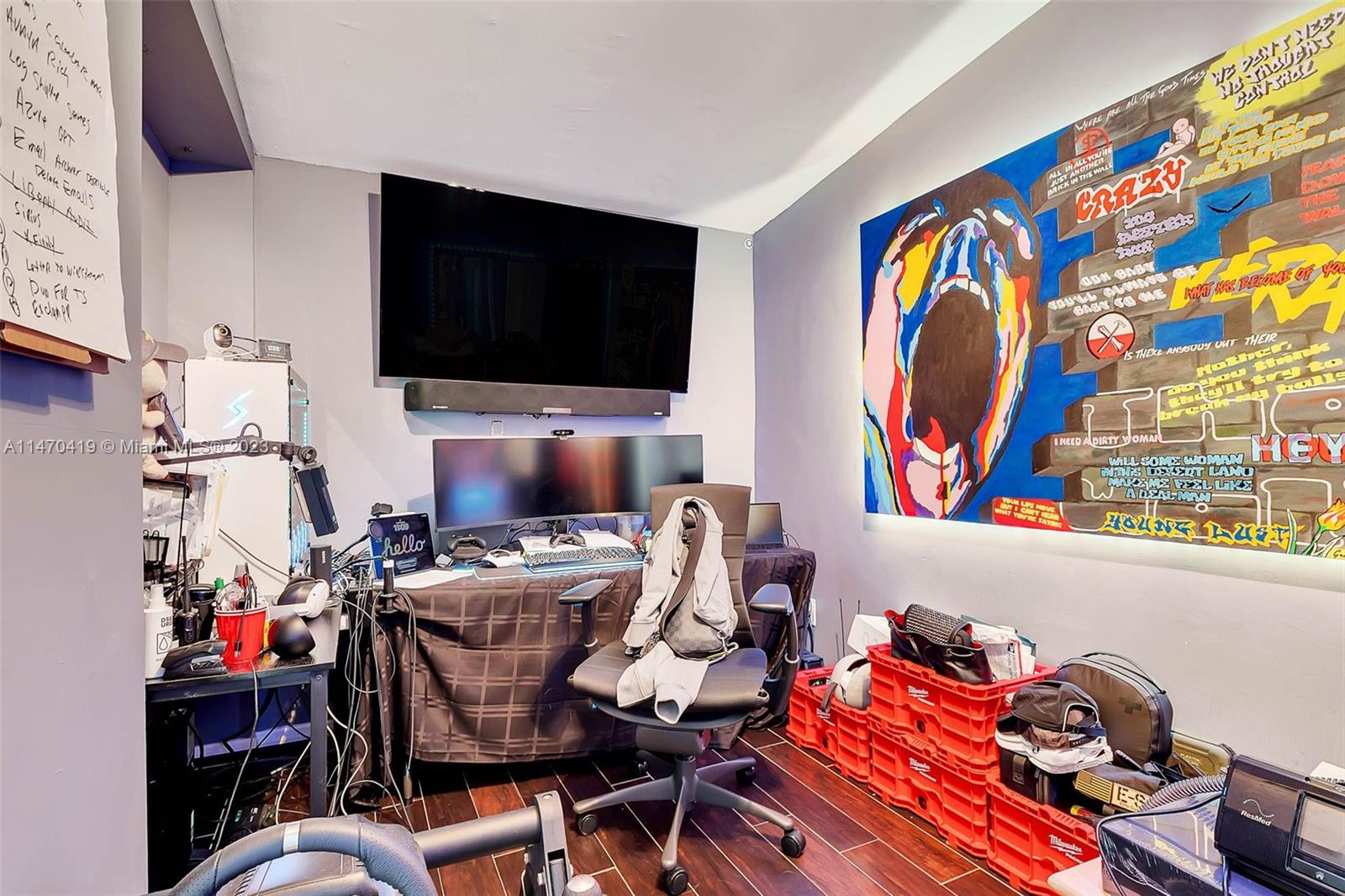 North Miami, Florida 33181, United States, 4 Bedrooms Bedrooms, ,4 BathroomsBathrooms,Residential,Active,69426