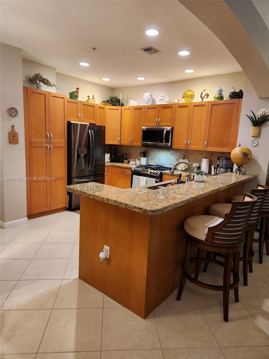 VILLA BARI CONDO - Residential