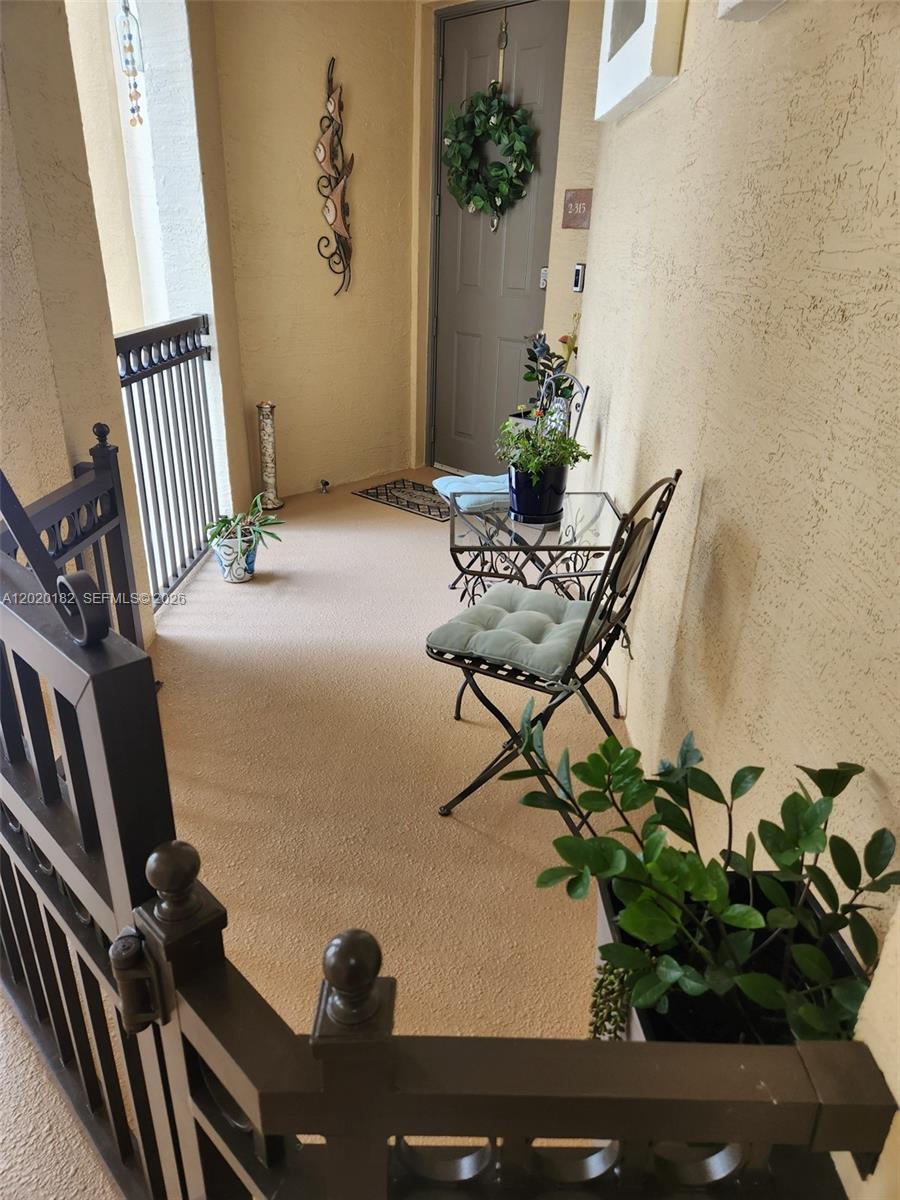 VILLA BARI CONDO - Residential