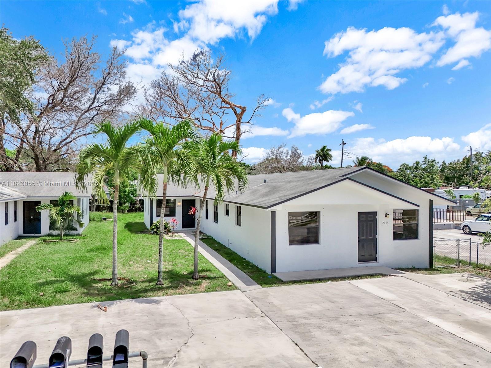 2934 Nw 94th St, Miami, Broward County, Florida - 3 Bedrooms  
2 Bathrooms - 