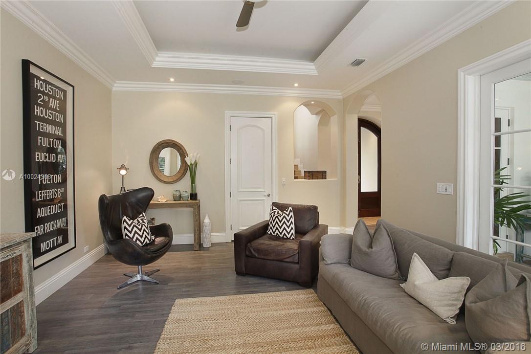 Tropical Isle Homes Sub - Residential