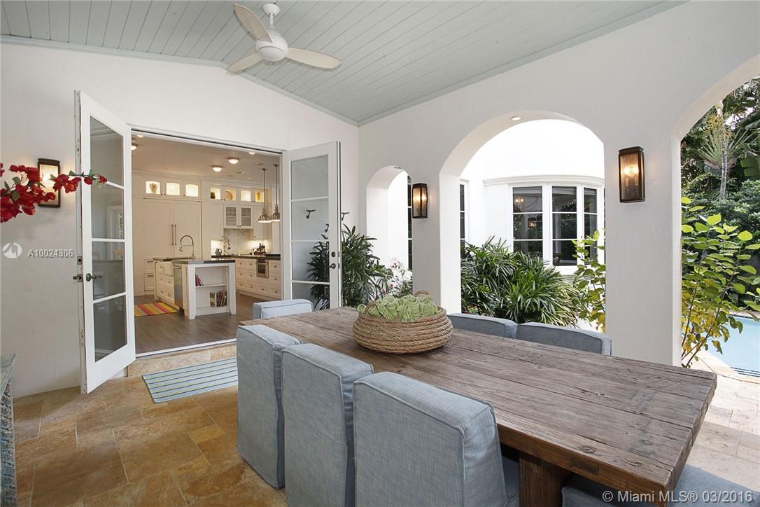 Tropical Isle Homes Sub - Residential