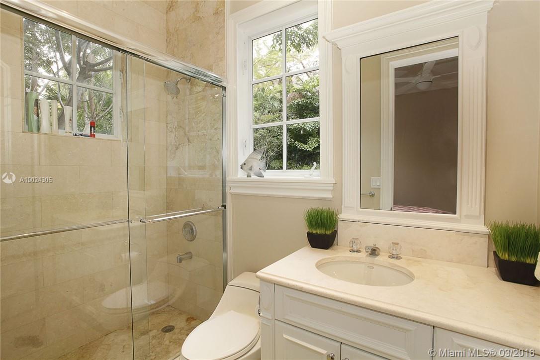 Tropical Isle Homes Sub - Residential