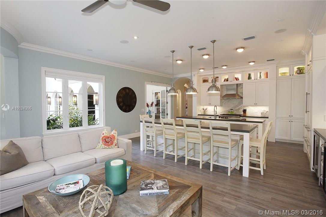 Tropical Isle Homes Sub - Residential