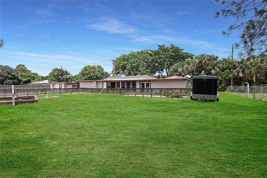 Photo of 650 Mercury St, West Palm Beach, FL 33406 (MLS # A11627794)