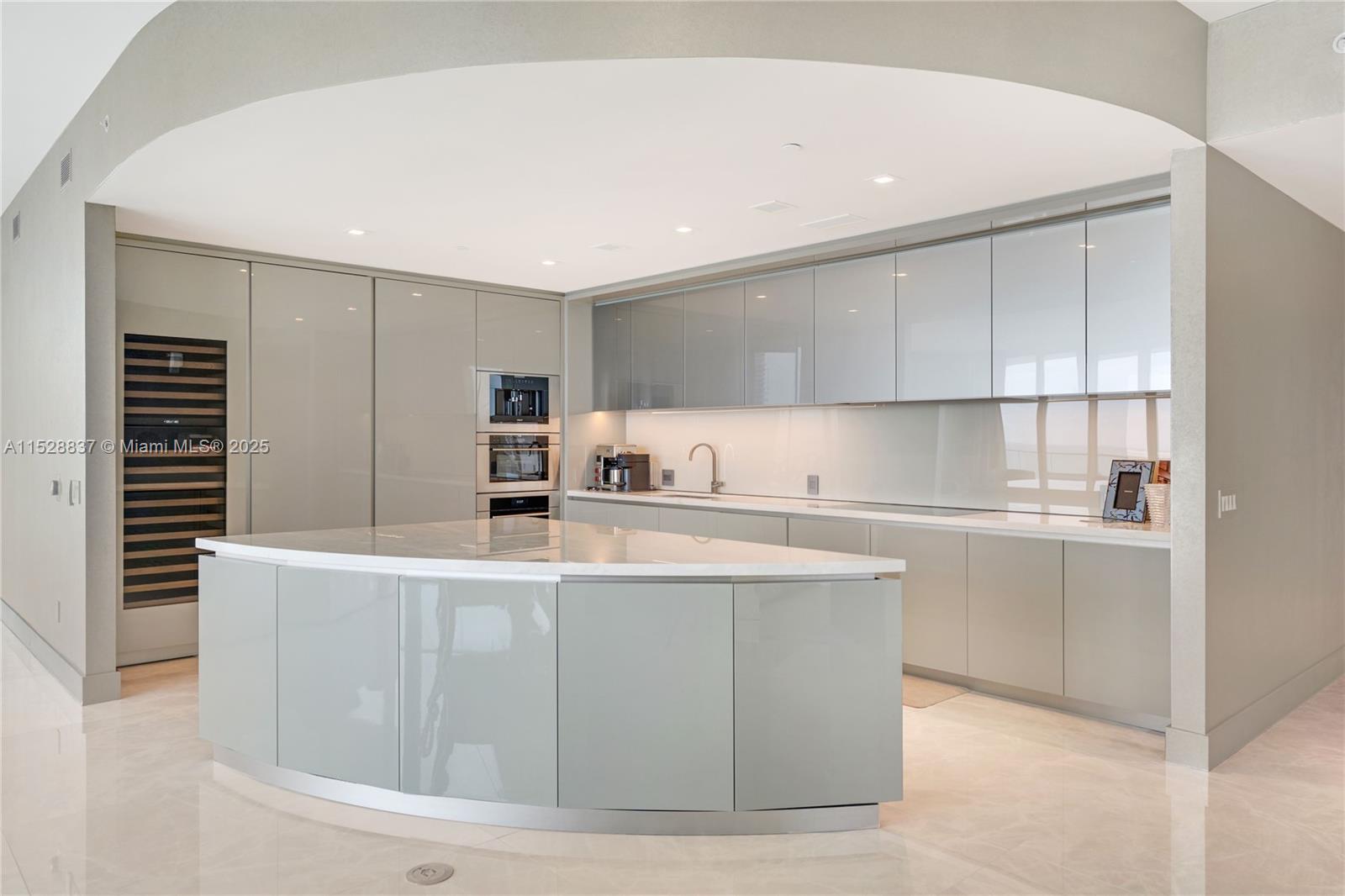 18975 COLLINS CONDO - Residential