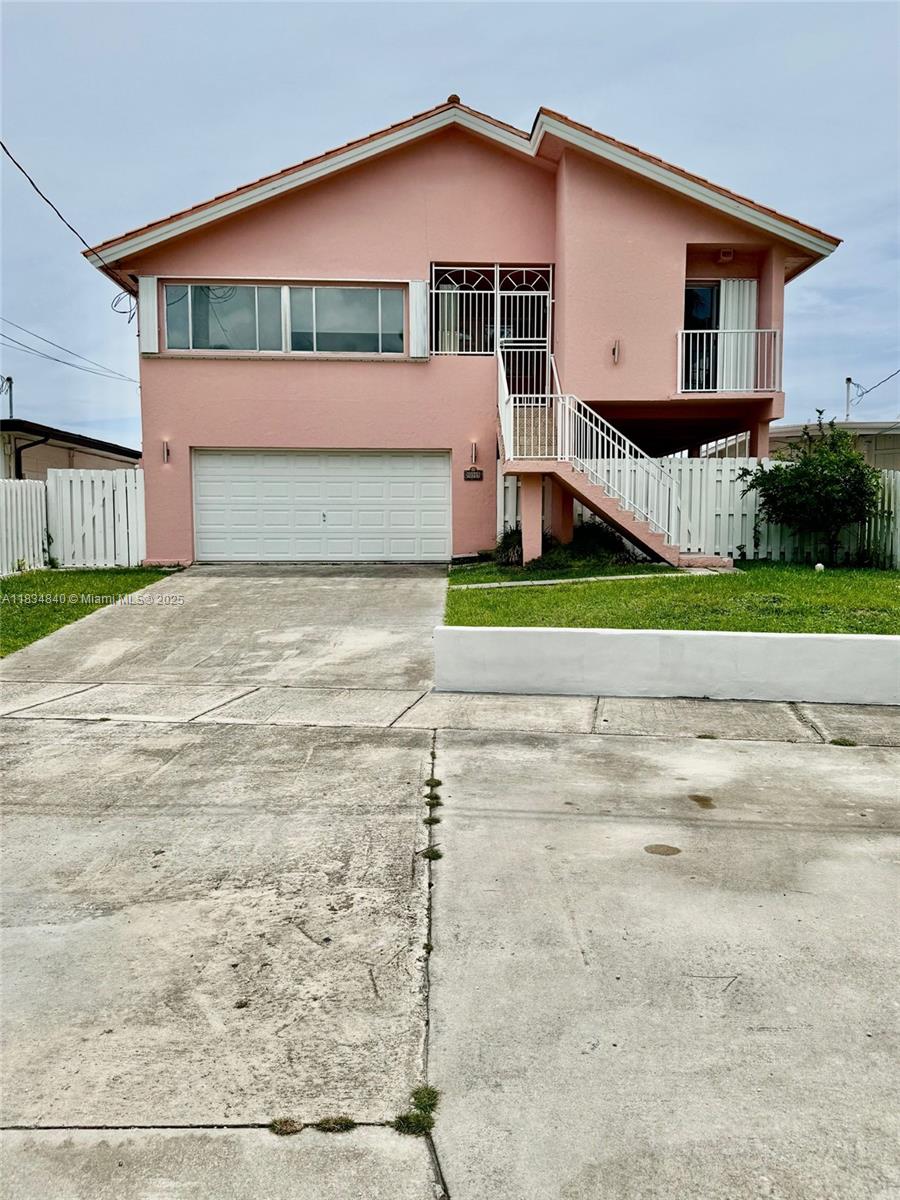 10911 N Bayshore Dr 0