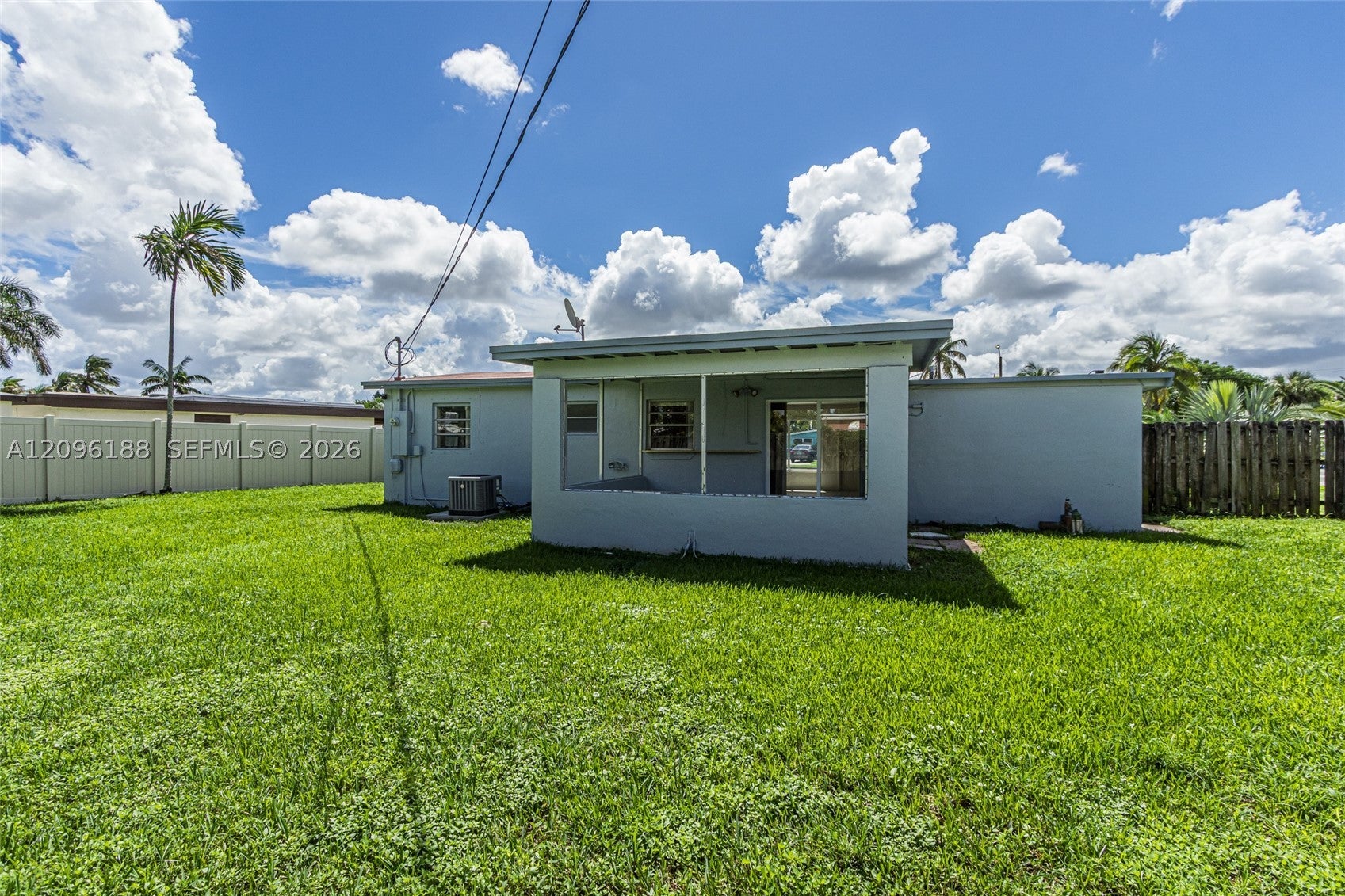 6201 NW 9th Ct