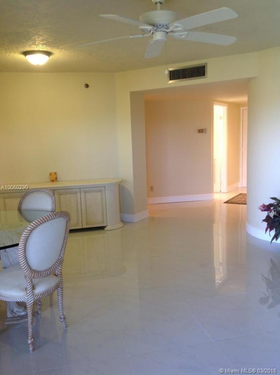 Lakes At La Paz Condo - Residential Lease