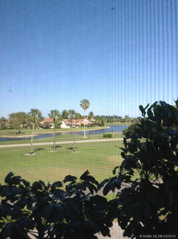 Lakes At La Paz Condo - Residential Lease