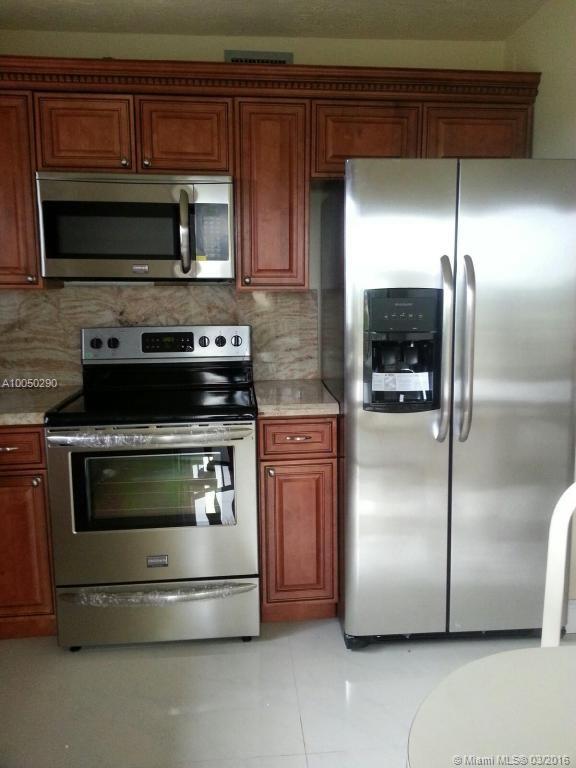 Lakes At La Paz Condo - Residential Lease