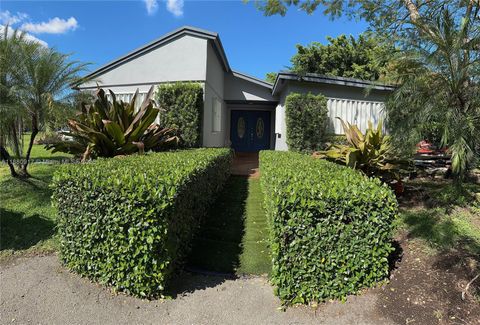 12495 SW 240th St Homestead FL 33032