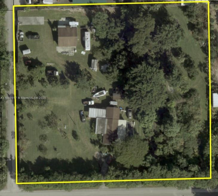 Silver Palm East Neighbor - Residential