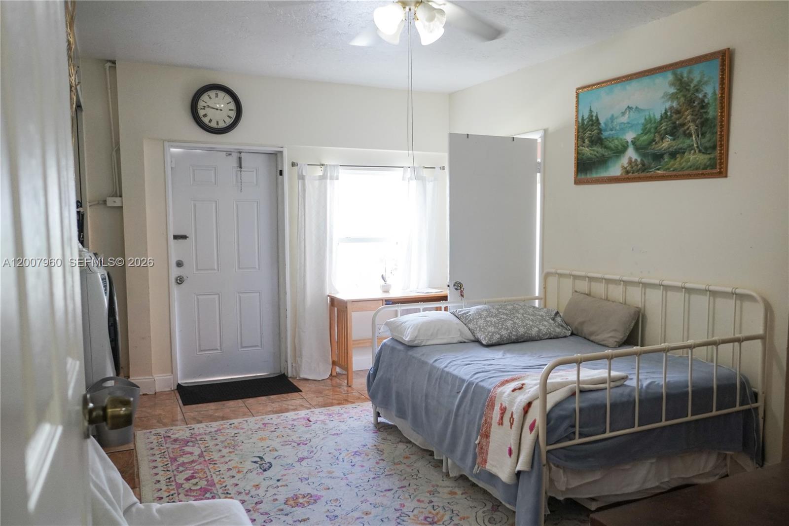 LAZARUS ON RICHMOND - Residential