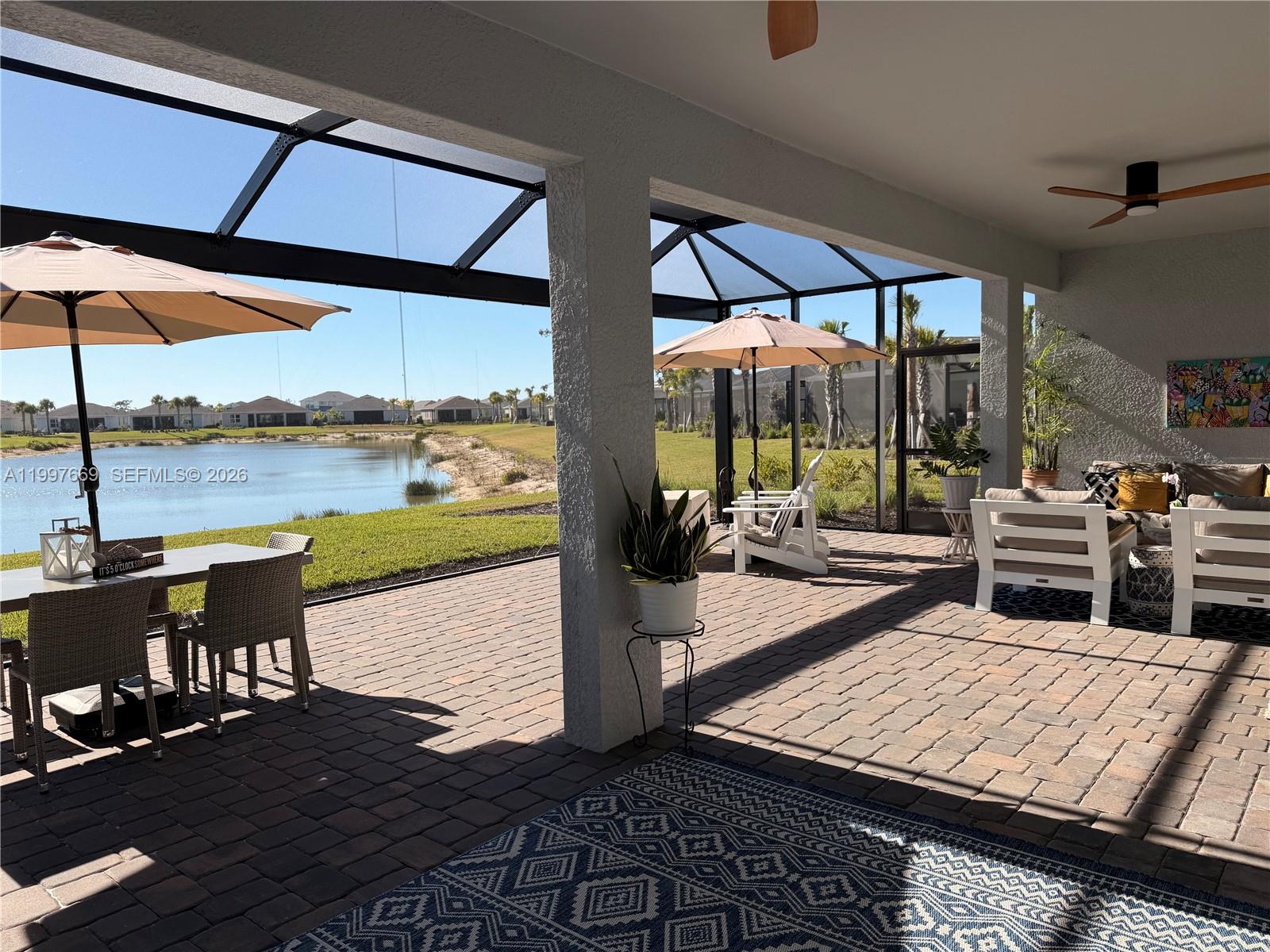 NORTHRIDGE - Residential