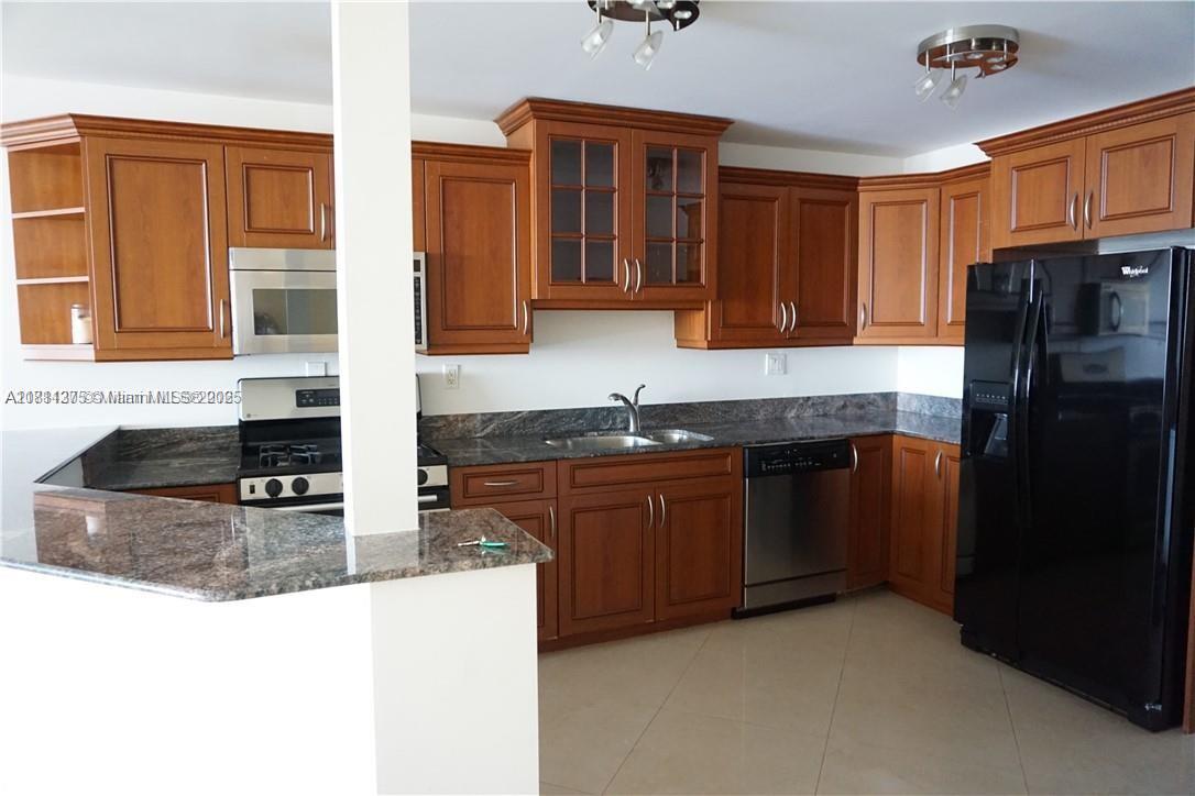 Rental Property at 3140 S Ocean Dr 1510, Hallandale Beach, Broward County, Florida - Bedrooms: 2 
Bathrooms: 2  - $3,480 MO.