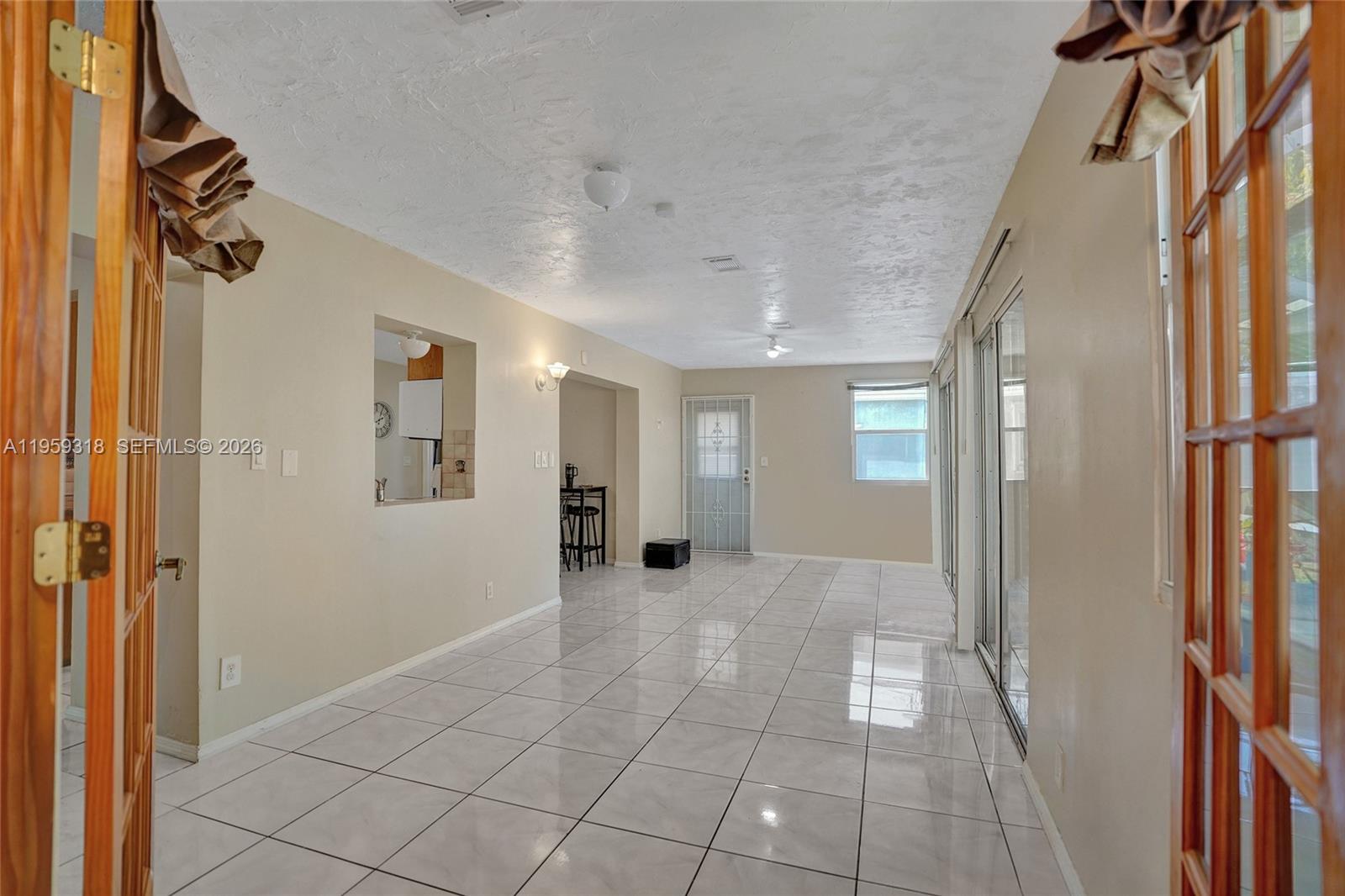 MAINLANDS OF TAMARAC LAKE - Residential