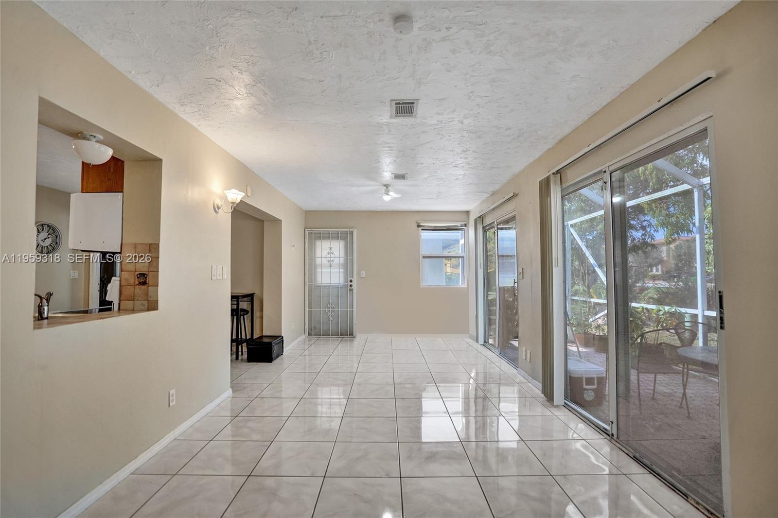 MAINLANDS OF TAMARAC LAKE - Residential