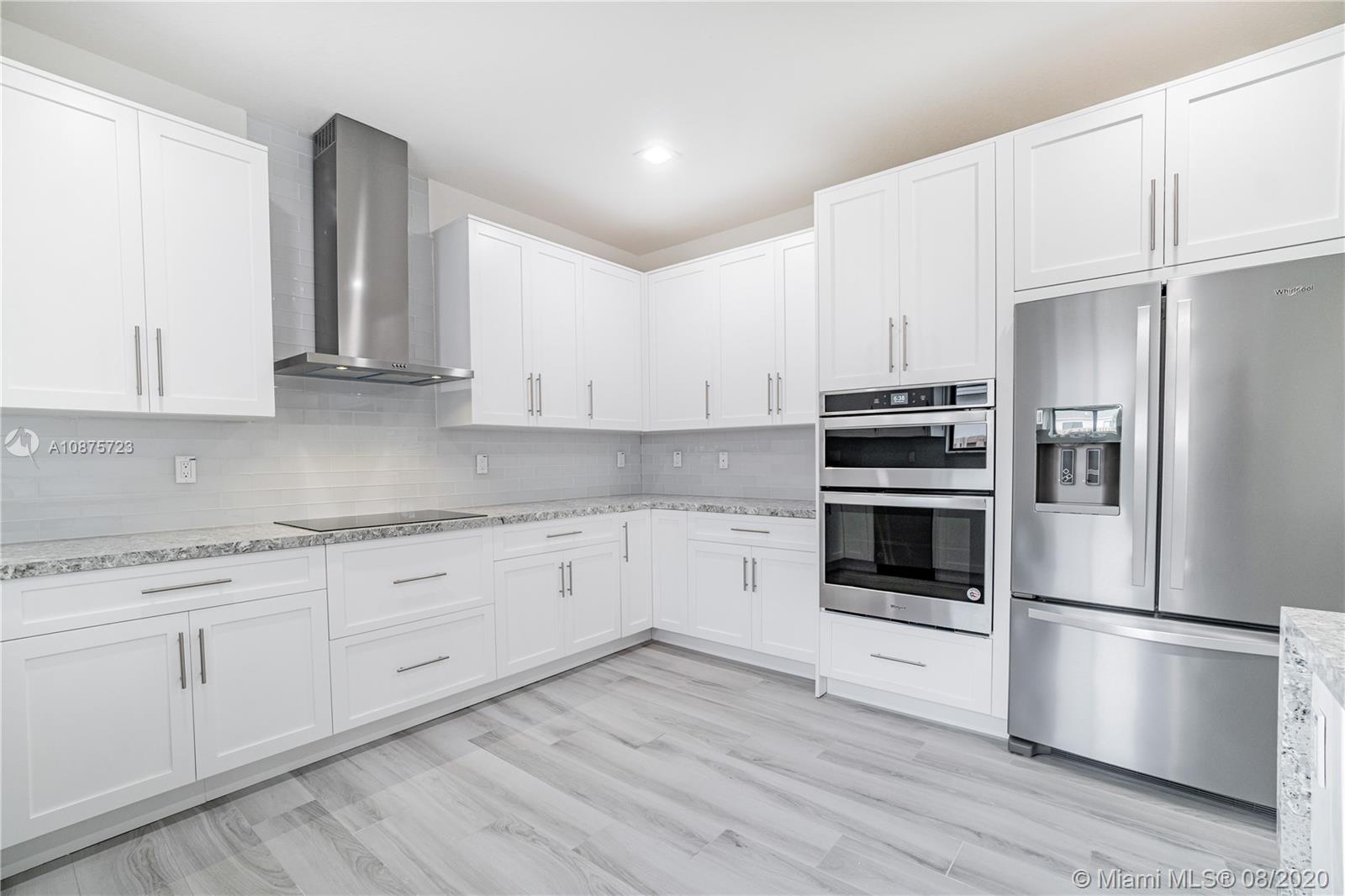 WEST BREEZE ESTATES FIRST - Residential