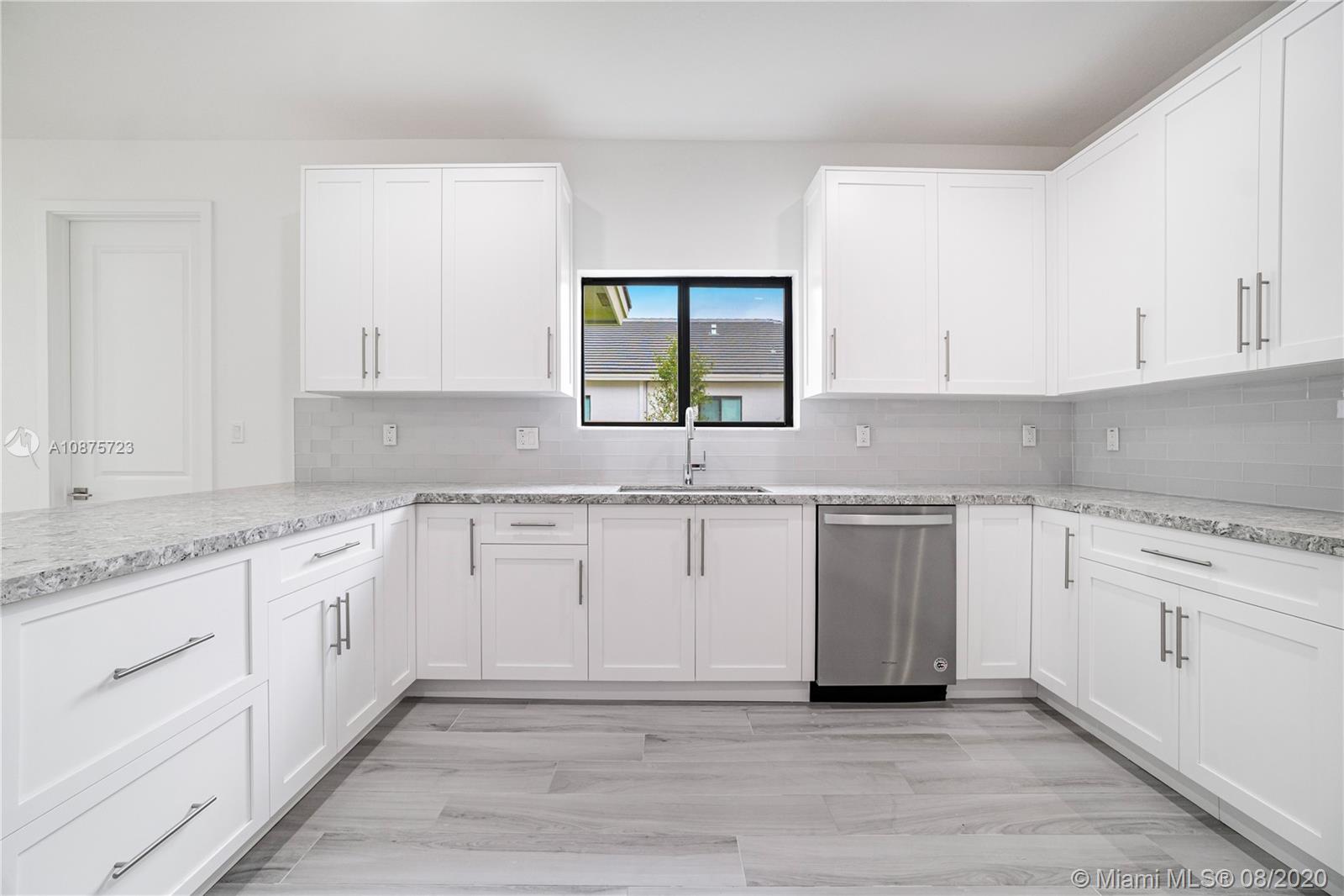 WEST BREEZE ESTATES FIRST - Residential