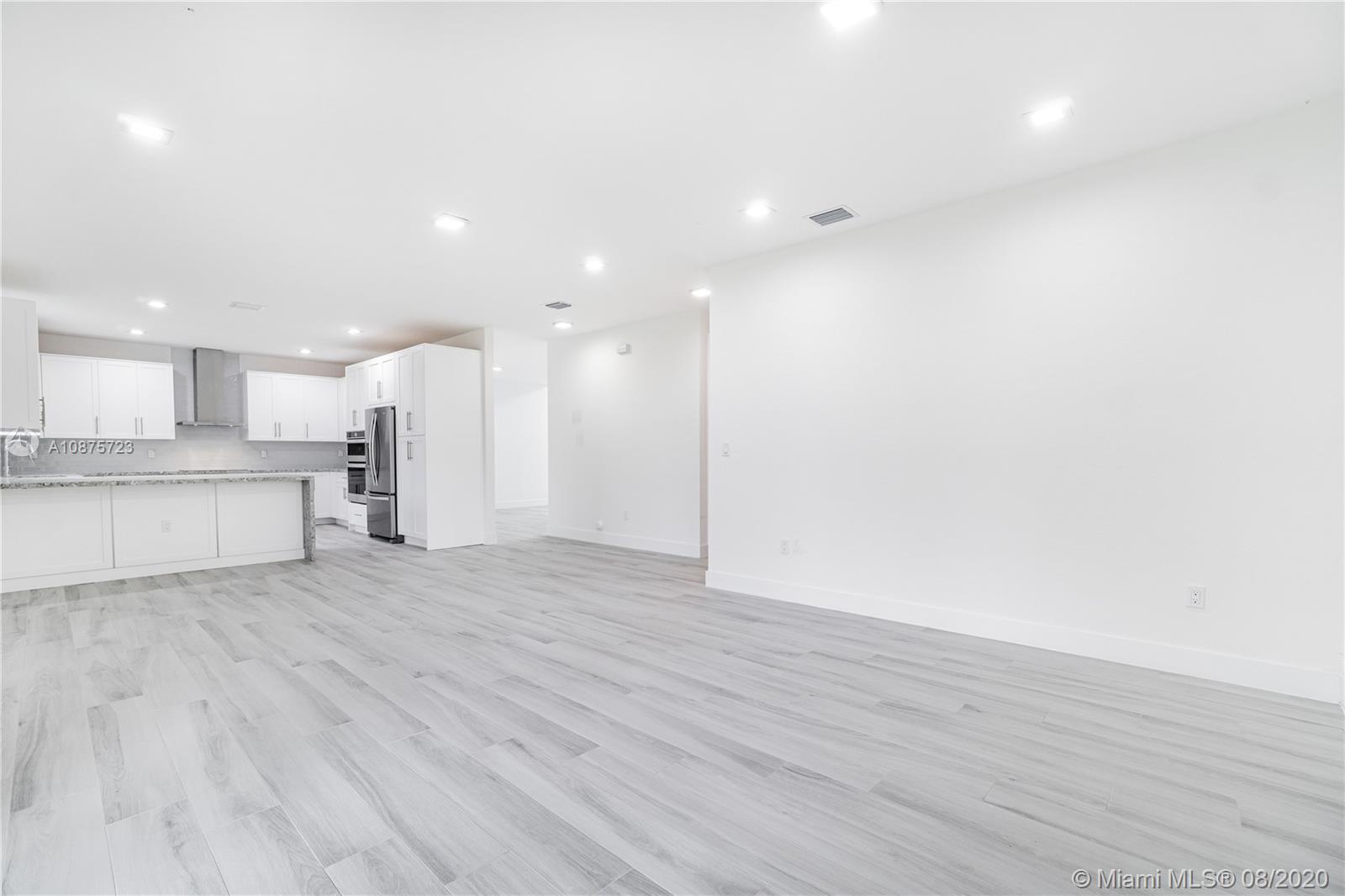 WEST BREEZE ESTATES FIRST - Residential