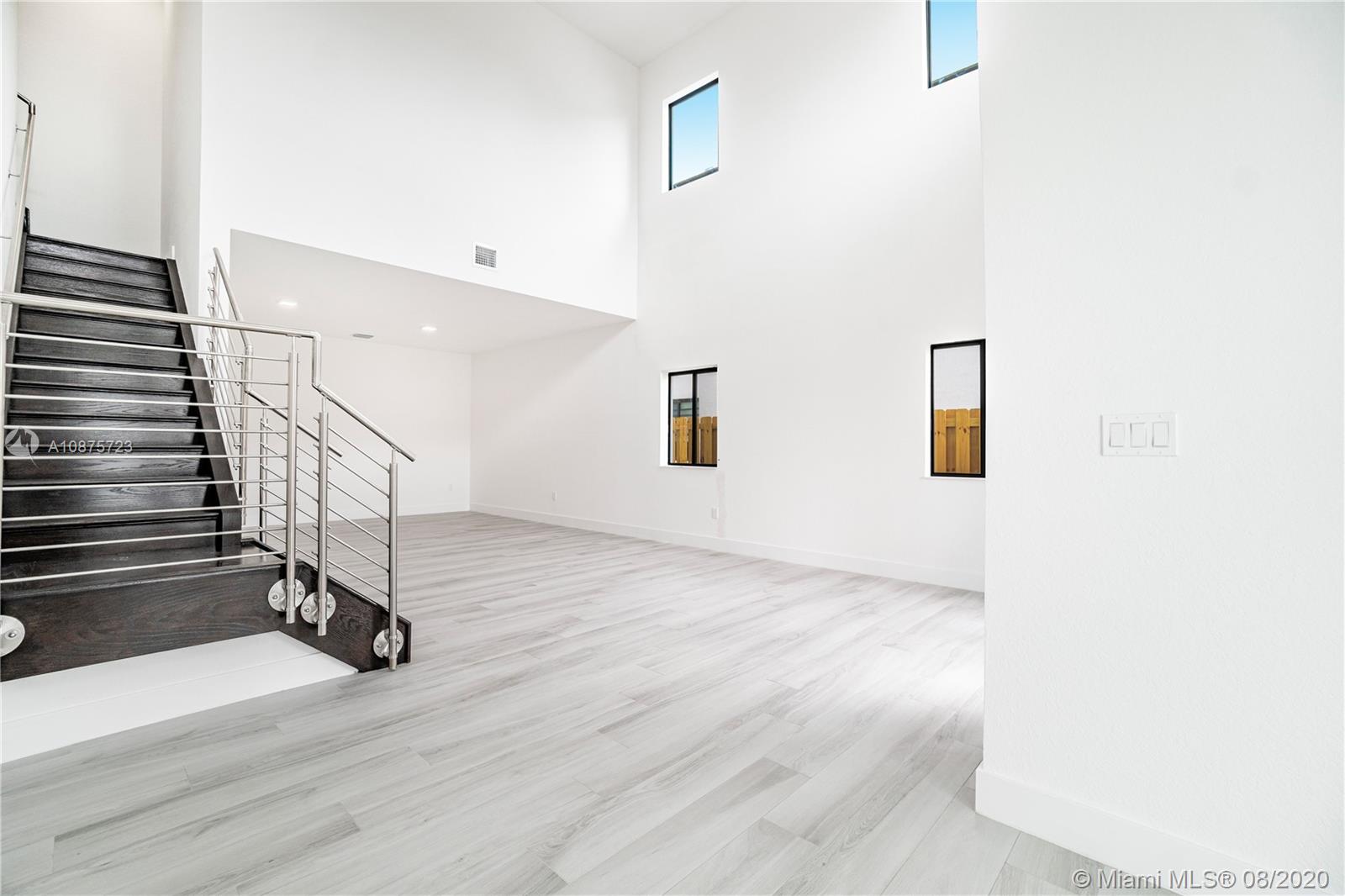WEST BREEZE ESTATES FIRST - Residential
