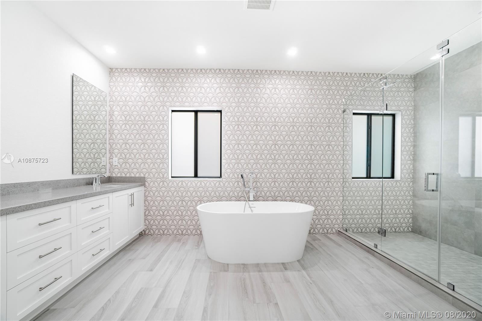 WEST BREEZE ESTATES FIRST - Residential