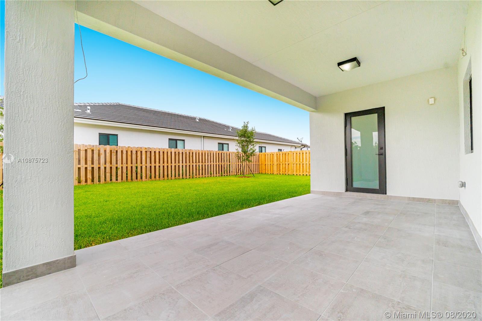 WEST BREEZE ESTATES FIRST - Residential