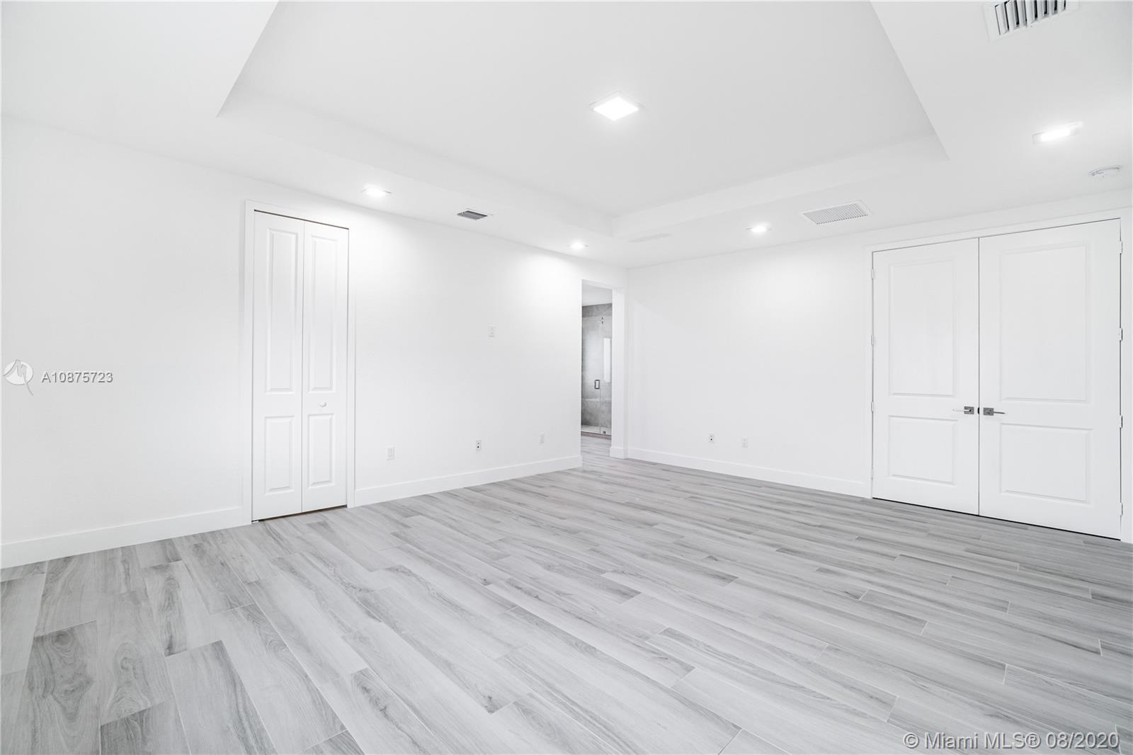 WEST BREEZE ESTATES FIRST - Residential