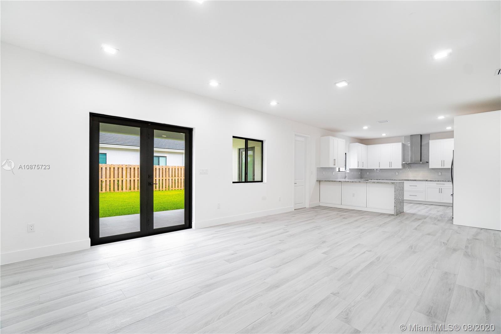 WEST BREEZE ESTATES FIRST - Residential