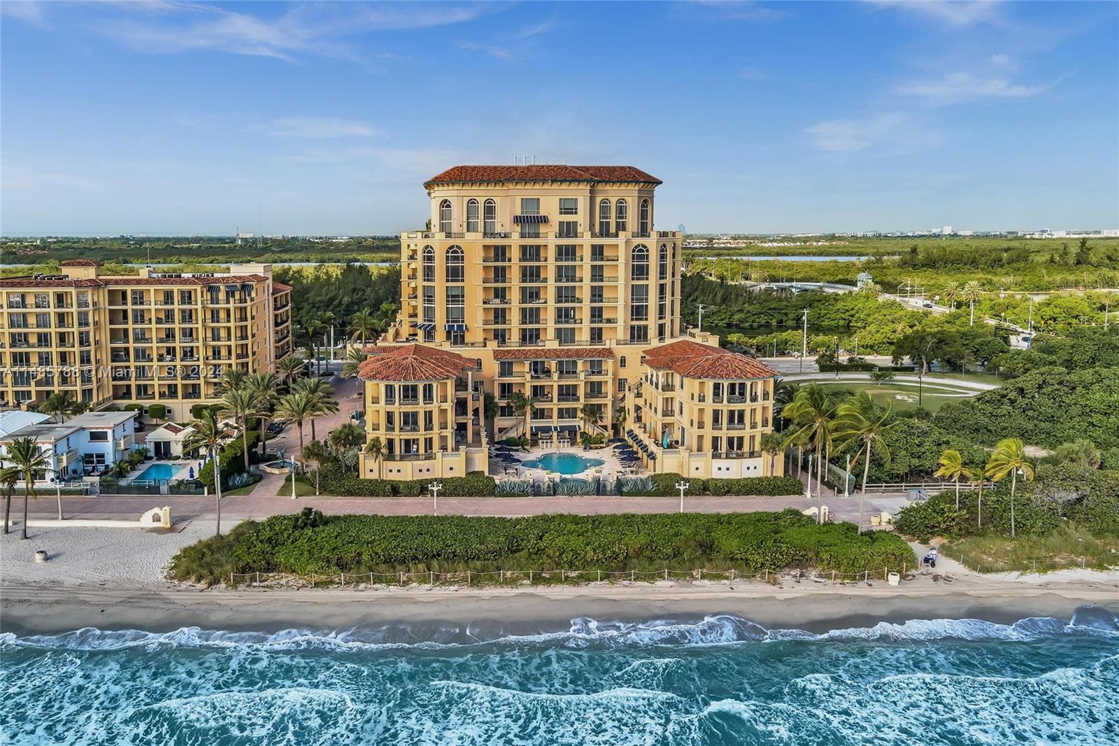 VILLAS OF POSITANO CONDO - Residential