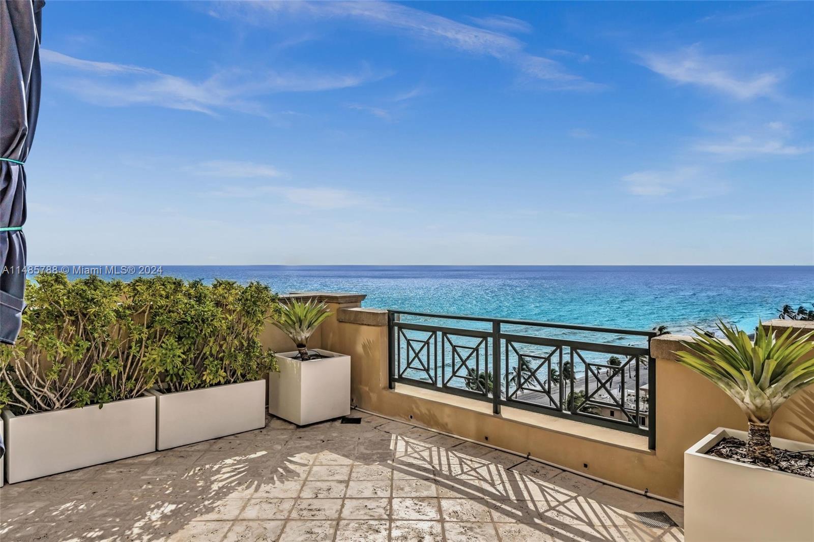 VILLAS OF POSITANO CONDO - Residential