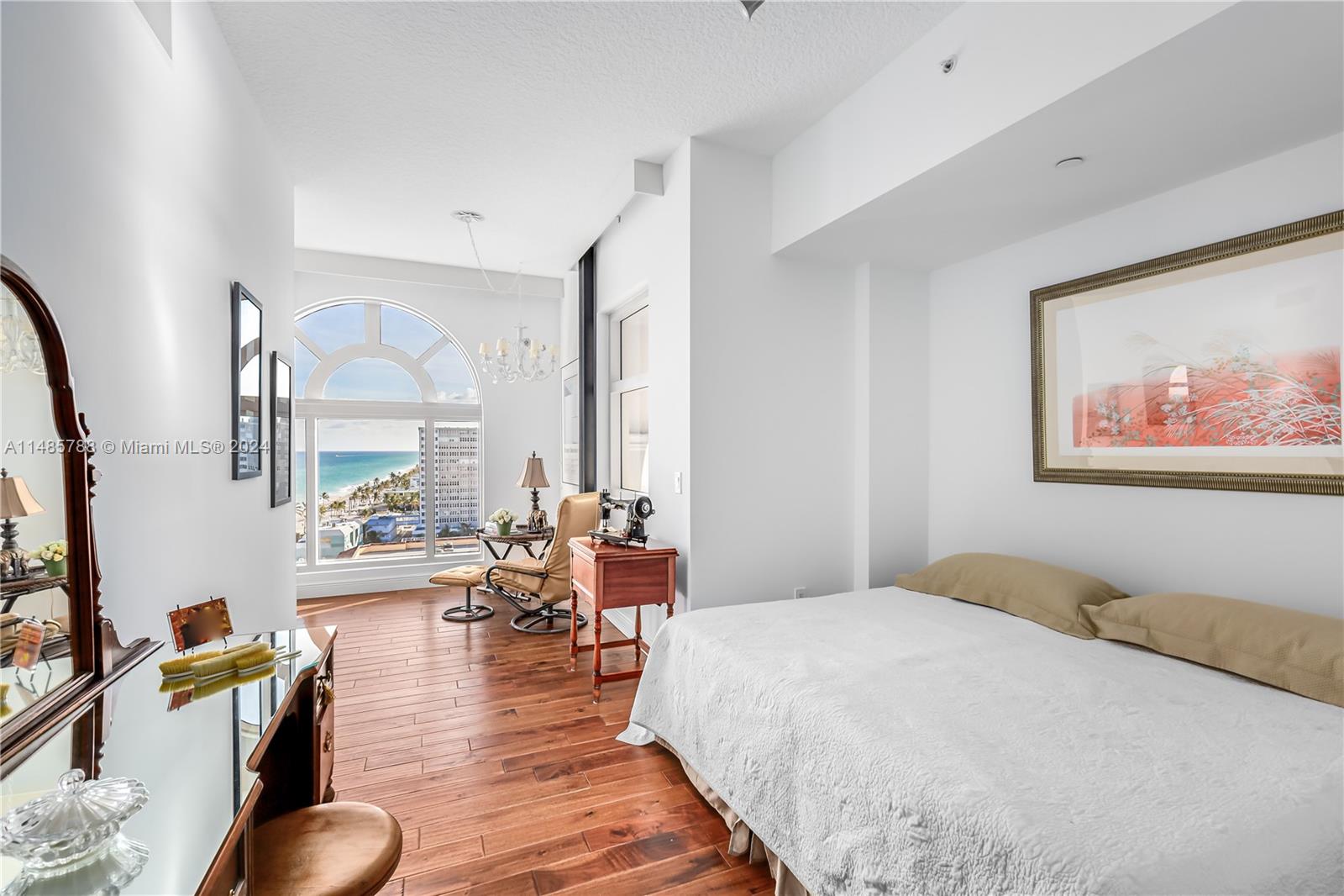 VILLAS OF POSITANO CONDO - Residential