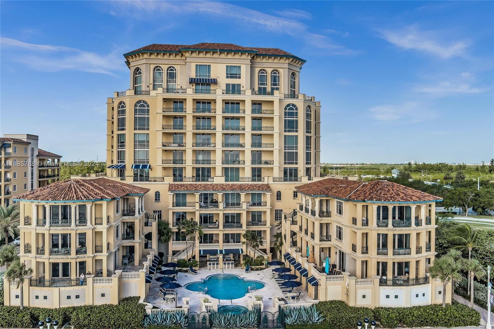 VILLAS OF POSITANO CONDO - Residential