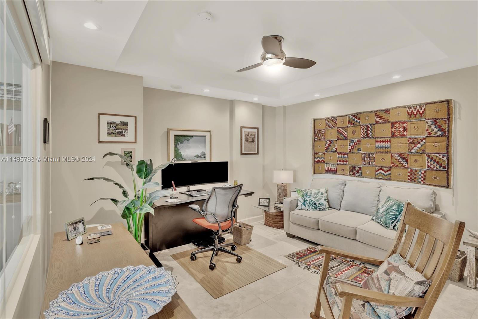 VILLAS OF POSITANO CONDO - Residential