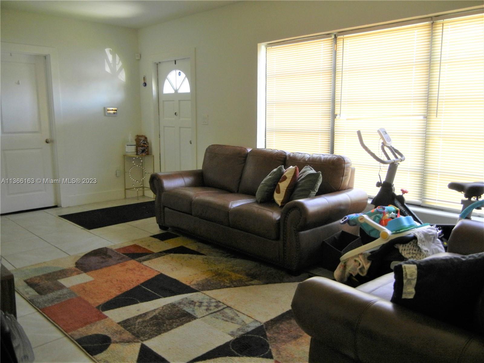 Photo 4 of 16 of 15320 SW 296th St house