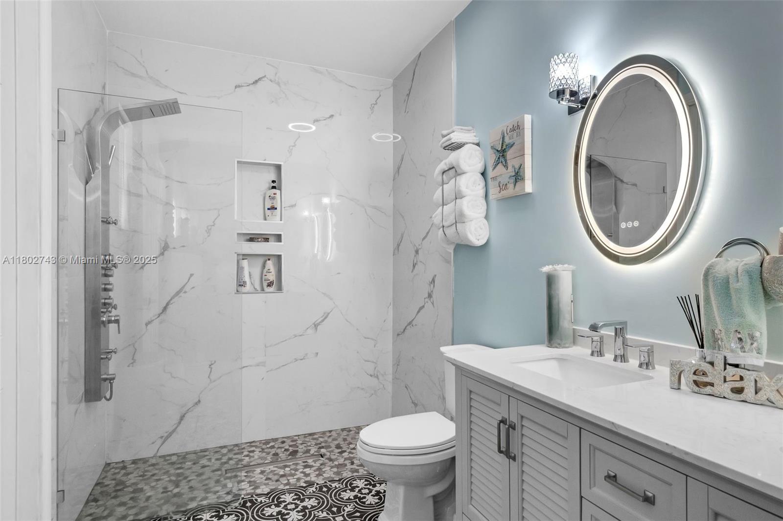 Palm Beach Country Estates - Residential