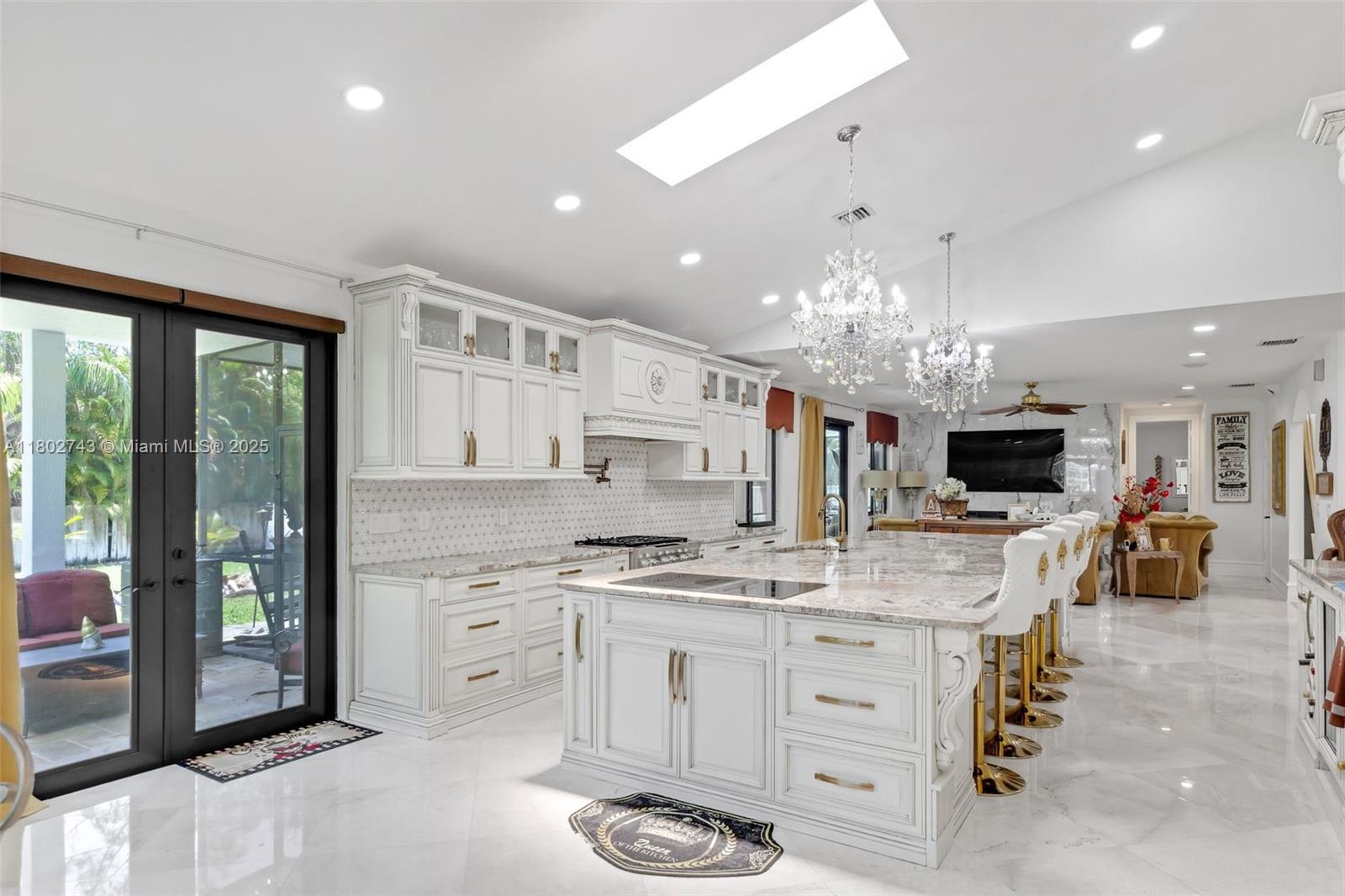 Palm Beach Country Estates - Residential