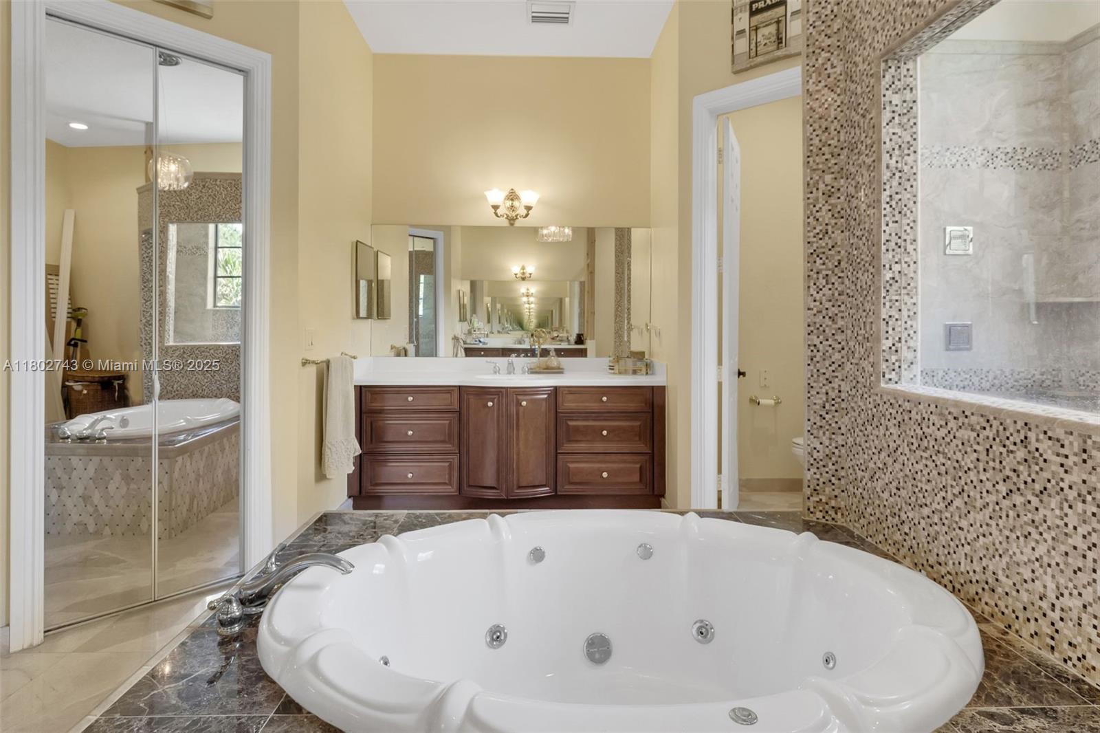 Palm Beach Country Estates - Residential