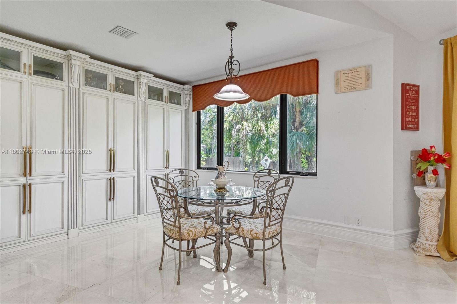 Palm Beach Country Estates - Residential