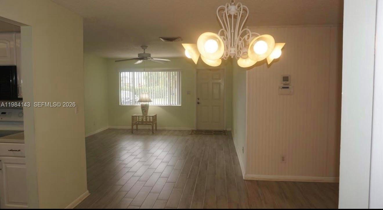 PALM SPRINGS VILLAGE 2 - Residential
