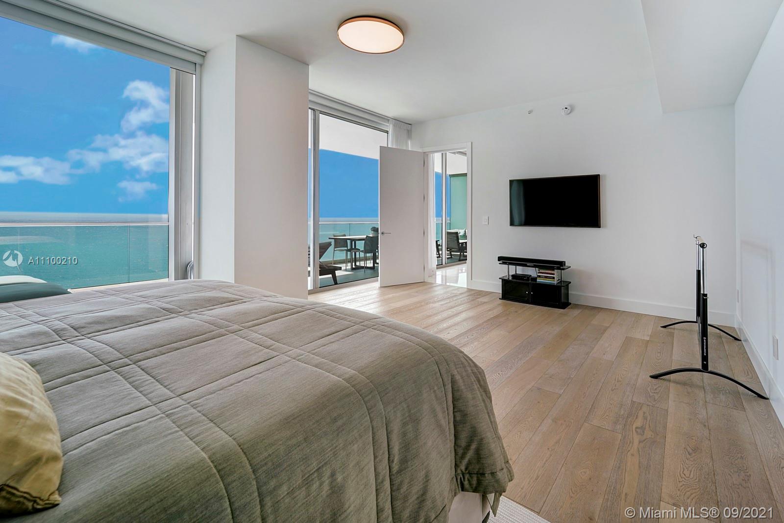 OCEANA BAL HARBOUR CONDO - Residential