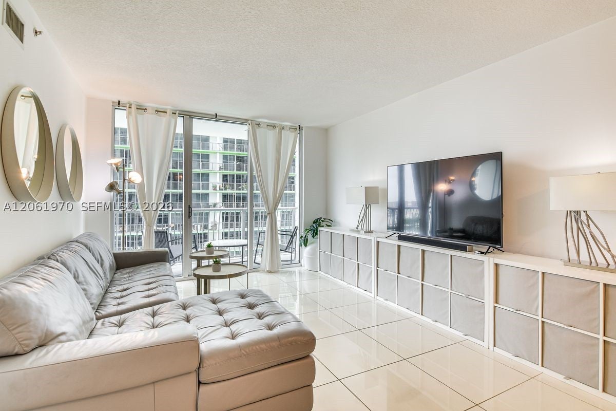 1750 N Bayshore Dr 1909