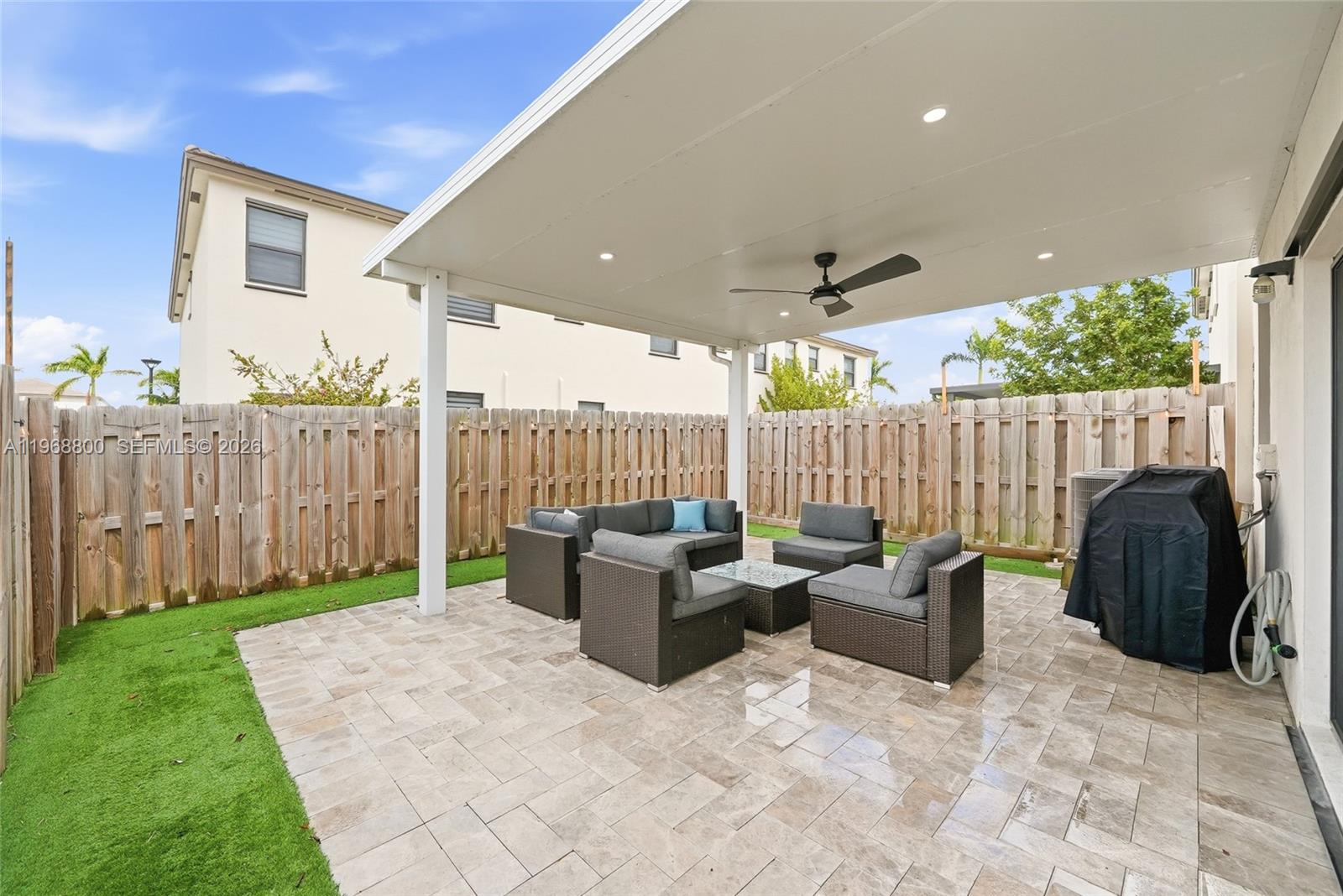 KENDALL ASSEMBLAGE SOUTH - Residential