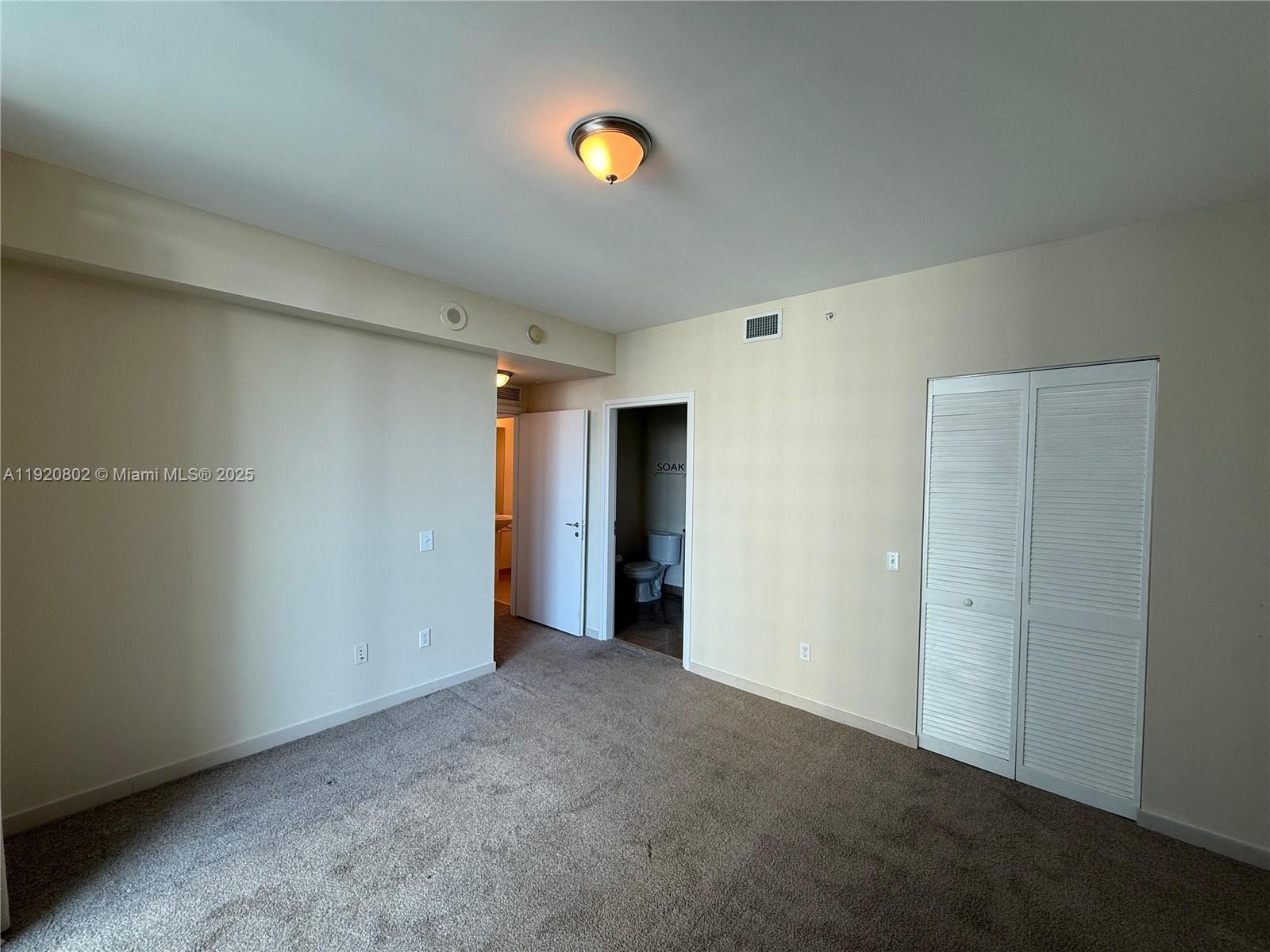 MET 1 CONDO - Residential Lease