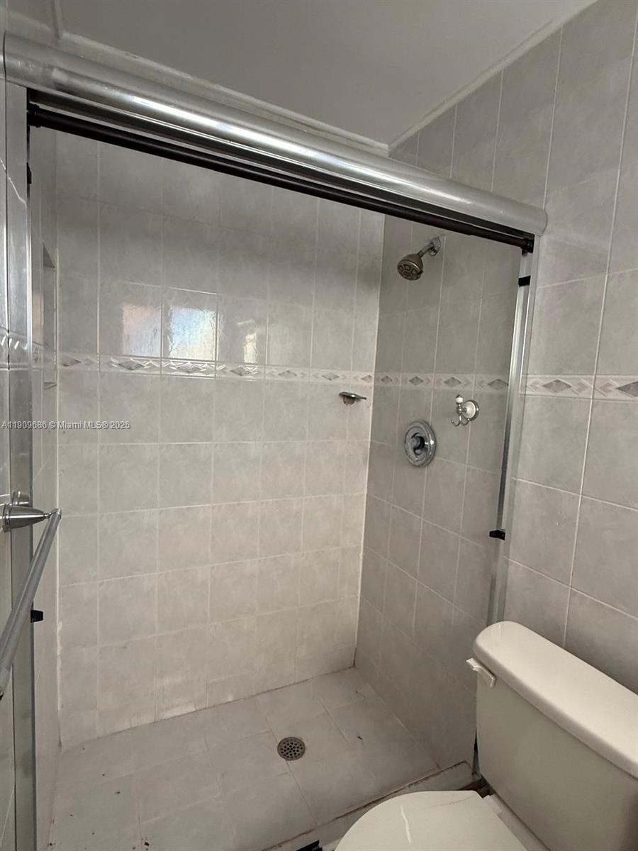 BOULEVARD HEIGHTS SEC - Residential Lease