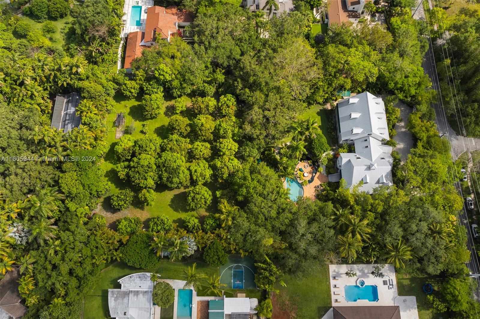 FELIX PARK HOME ACRES - Residential